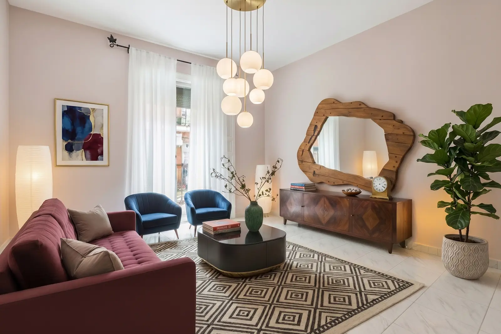 Salón amueblado con home staging virtual, ejemplo de integración en vídeo